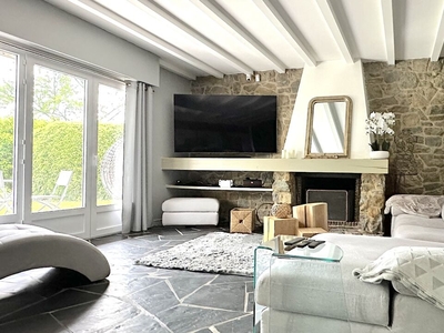 Vente maison 8 pièces 320 m² Roncq (59223)