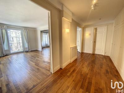 Appartement 4 pièces de 160 m² à Paris (75016)