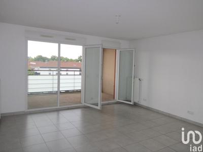 Appartement 3 pièces de 67 m² à Mionnay (01390)