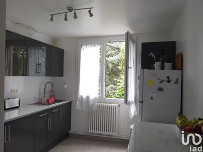 Appartement 3 pièces de 70 m² à Montmorency (95160)