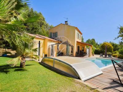 Maison de luxe de 4 chambres en vente à Salernes, Provence-Alpes-Côte d'Azur