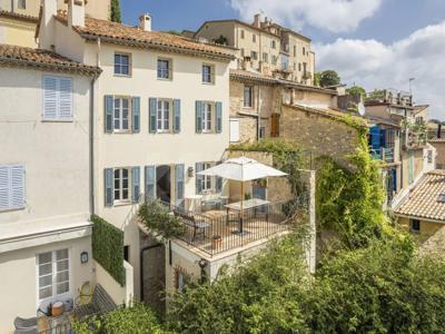 Villa de 12 pièces de luxe en vente Châteauneuf-Grasse, Provence-Alpes-Côte d'Azur