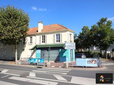Maison de luxe 5 chambres en vente à Croissy-sur-Seine, Île-de-France