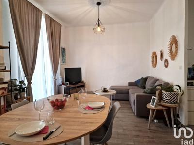 Appartement 2 pièces de 53 m² à Marseille (13005)
