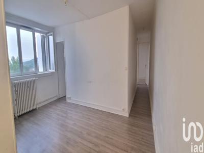 Appartement 4 pièces de 67 m² à Villiers-le-Bel (95400)
