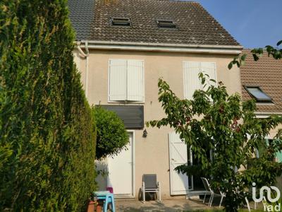 Maison 5 pièces de 90 m² à Bernes-sur-Oise (95340)