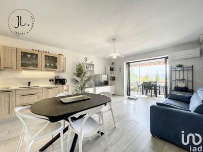 Appartement 2 pièces de 55 m² à Sanary-sur-Mer (83110)