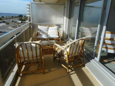 Appartement 2 pièces meublé avec balcon face mer et parking