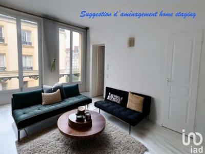 Appartement 3 pièces de 49 m² à Paris (75018)