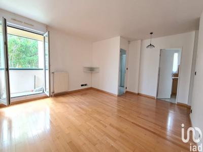 Appartement 3 pièces de 69 m² à Argenteuil (95100)