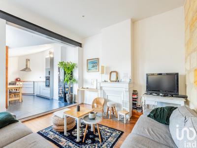 Appartement 4 pièces de 100 m² à Bordeaux (33000)