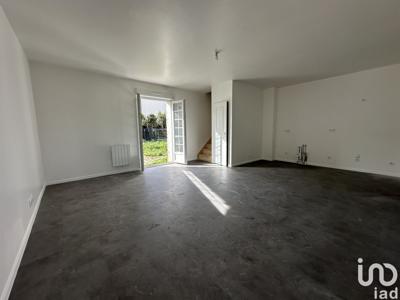 Appartement 4 pièces de 68 m² à Silly-le-Long (60330)