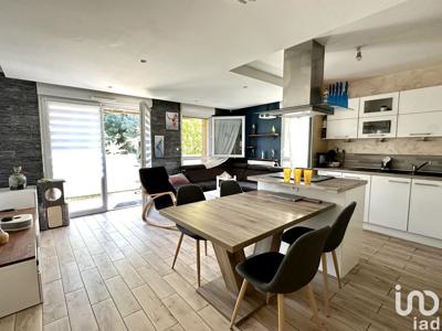 Appartement 4 pièces de 73 m² à Saint-Herblain (44800)
