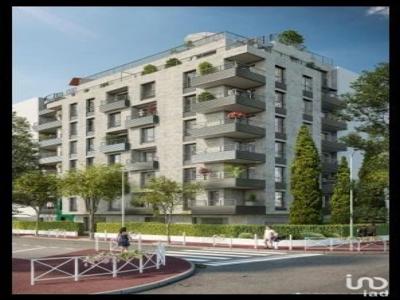 Appartement 4 pièces de 89 m² à Montrouge (92120)