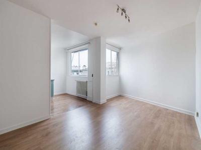 Appartement Boulogne 2 pièce(s) 62.62 m2