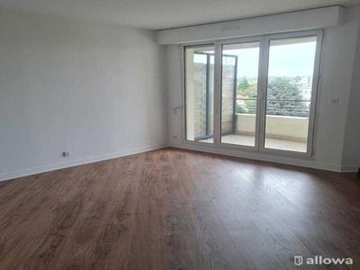 CENTRE VILLE DE BOURG LA REINE 2 PIECES DE 53.86m²