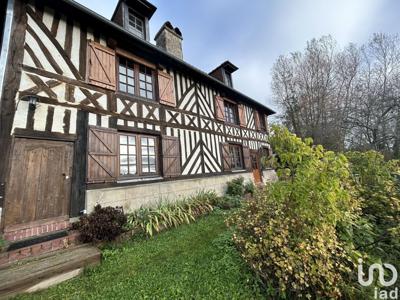 Maison 5 pièces de 105 m² à Cambremer (14340)