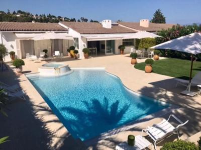 Villa de 5 pièces de luxe en vente Villeneuve-Loubet, Provence-Alpes-Côte d'Azur