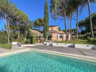 Villa de 7 pièces de luxe en vente Goudargues, Occitanie