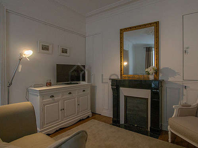 Appartement 2 chambres meublé avec cheminée et local à vélosMontparnasse (Paris 14°)
