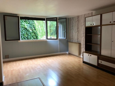 Location appartement 1 pièce 31.39 m²