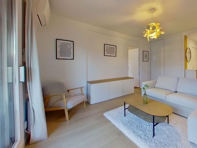 Location meublée appartement 2 pièces 51.4 m²