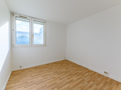 Location appartement 5 pièces 80 m²