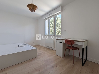 Location meublée appartement 1 pièce 24.35 m²