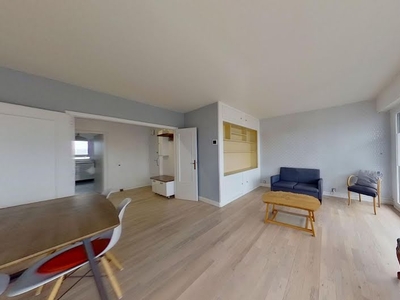 Location meublée appartement 5 pièces 103 m²