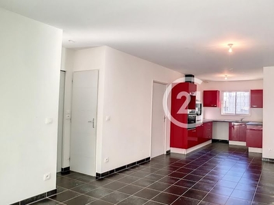 Location villa 4 pièces 89.11 m²