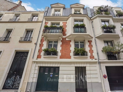 Maison à vendre à Paris 16Ème