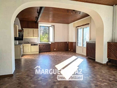 Vente maison 11 pièces 340 m² Mieussy (74440)