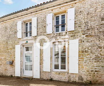 Vente maison 4 pièces 122 m² Saint-Agnant (17620)