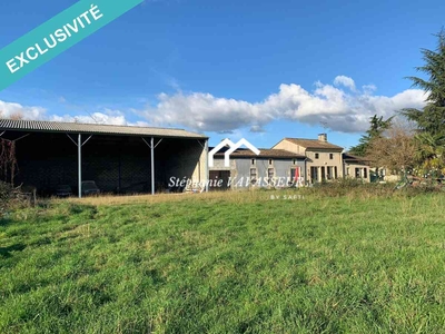 Vente maison 4 pièces 93 m² Saint-Martin-de-Coux (17360)