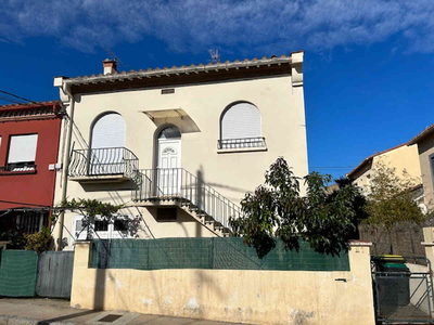 Vente maison 5 pièces 105 m² Perpignan (66000)