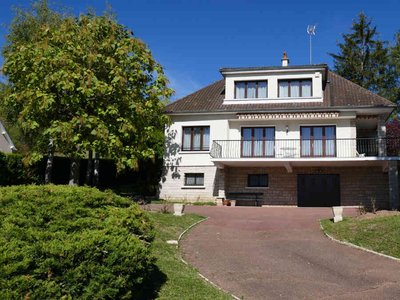Vente maison 5 pièces 125 m² Saint-Aubin-sur-Yonne (89300)