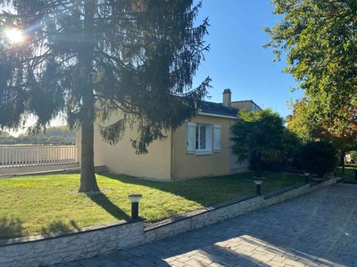 Vente maison 6 pièces 123 m² Sainte-Florence (85140)