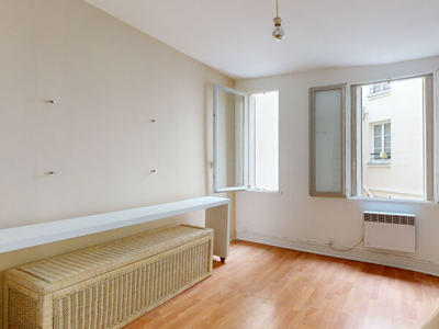 Appartement T1 Paris 10