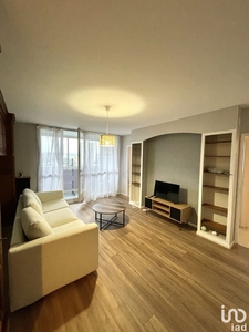 Appartement 4 pièces de 75 m² à Saint-Pierre-des-Corps (37700)