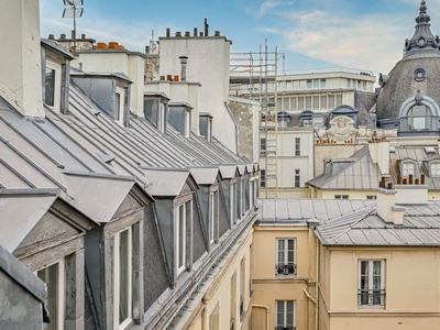 Appartement 7 pièces de 103 m² à Paris (75004)