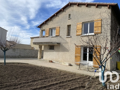 Maison 5 pièces de 113 m² à Morières-lès-Avignon (84310)