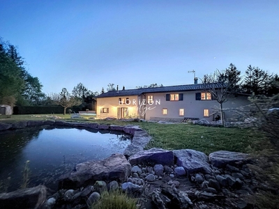 Maison de luxe de 220 m2 en vente Belleville-sur-Saône, Auvergne-Rhône-Alpes