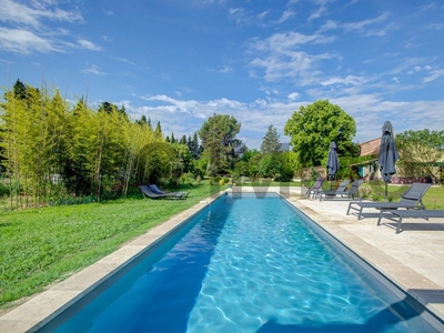 Villa de luxe de 13 pièces en vente Saint-Rémy-de-Provence, Provence-Alpes-Côte d'Azur