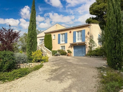Maison de 5 pièces de luxe en vente à Pierrevert, Provence-Alpes-Côte d'Azur