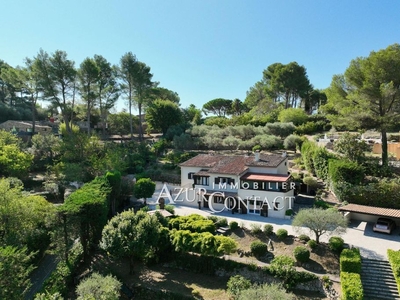 Villa de 6 pièces de luxe en vente Mouans-Sartoux, Provence-Alpes-Côte d'Azur