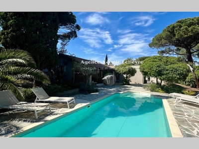 Villa de 6 pièces de luxe en vente Sainte-Maxime, Provence-Alpes-Côte d'Azur