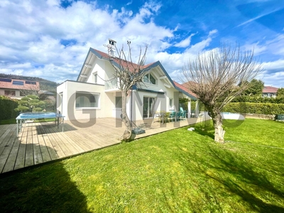 Villa de 7 pièces de luxe en vente Annecy, Auvergne-Rhône-Alpes