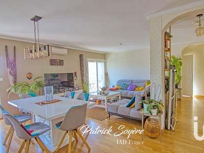 Appartement 4 pièces de 81 m² à Toulon (83200)