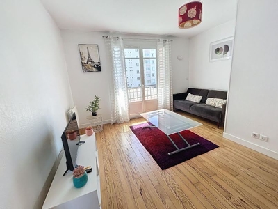 Location meublée appartement 4 pièces 66 m²