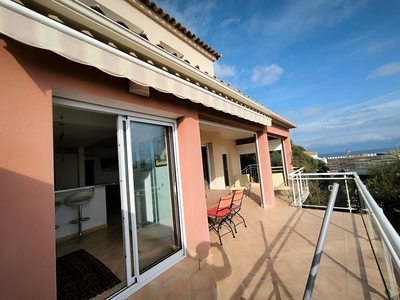 Maison de 4 pièces de luxe en vente à Ajaccio, Corse
